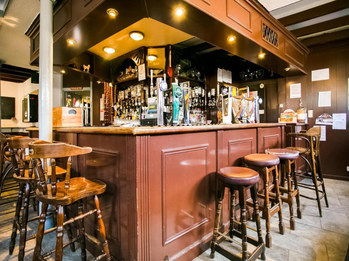 Oyo-角落酒店 卡诺斯蒂 外观 照片
